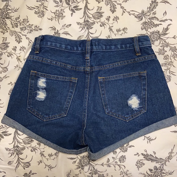 Blue high-rise ripped denim shorts - Picture 2 of 2